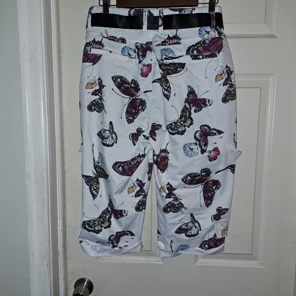 V.I.P butterfly Capris - Picture 5 of 7